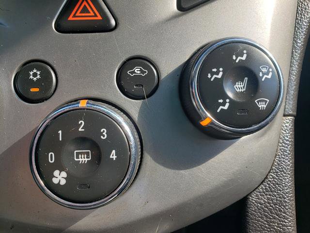 Used 2014 Chevrolet Sonic LTZ image 21