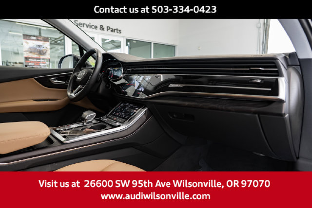 Used 2023 Audi Q7 2.0T Premium w/ Convenience Package AWD/4WD image 29