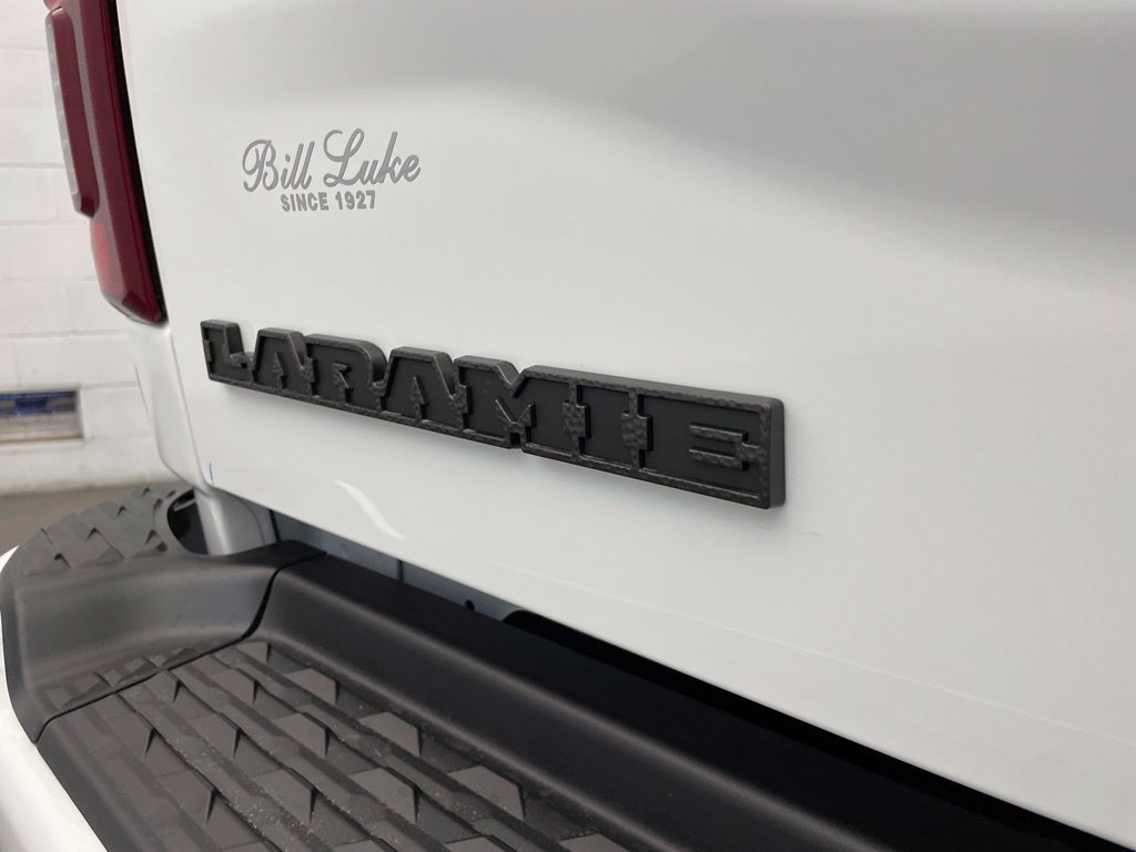New 2027 RAM 2500 Laramie w/ Night Edition AWD/4WD image 8