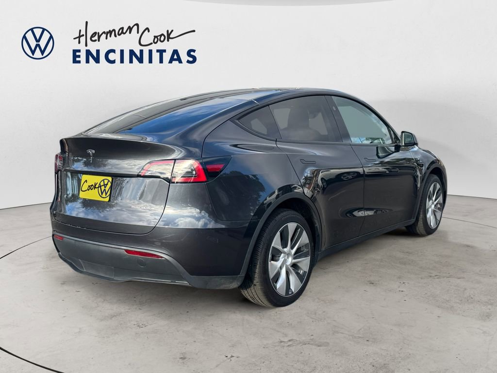 Used 2024 Tesla Model Y Long Range image 5
