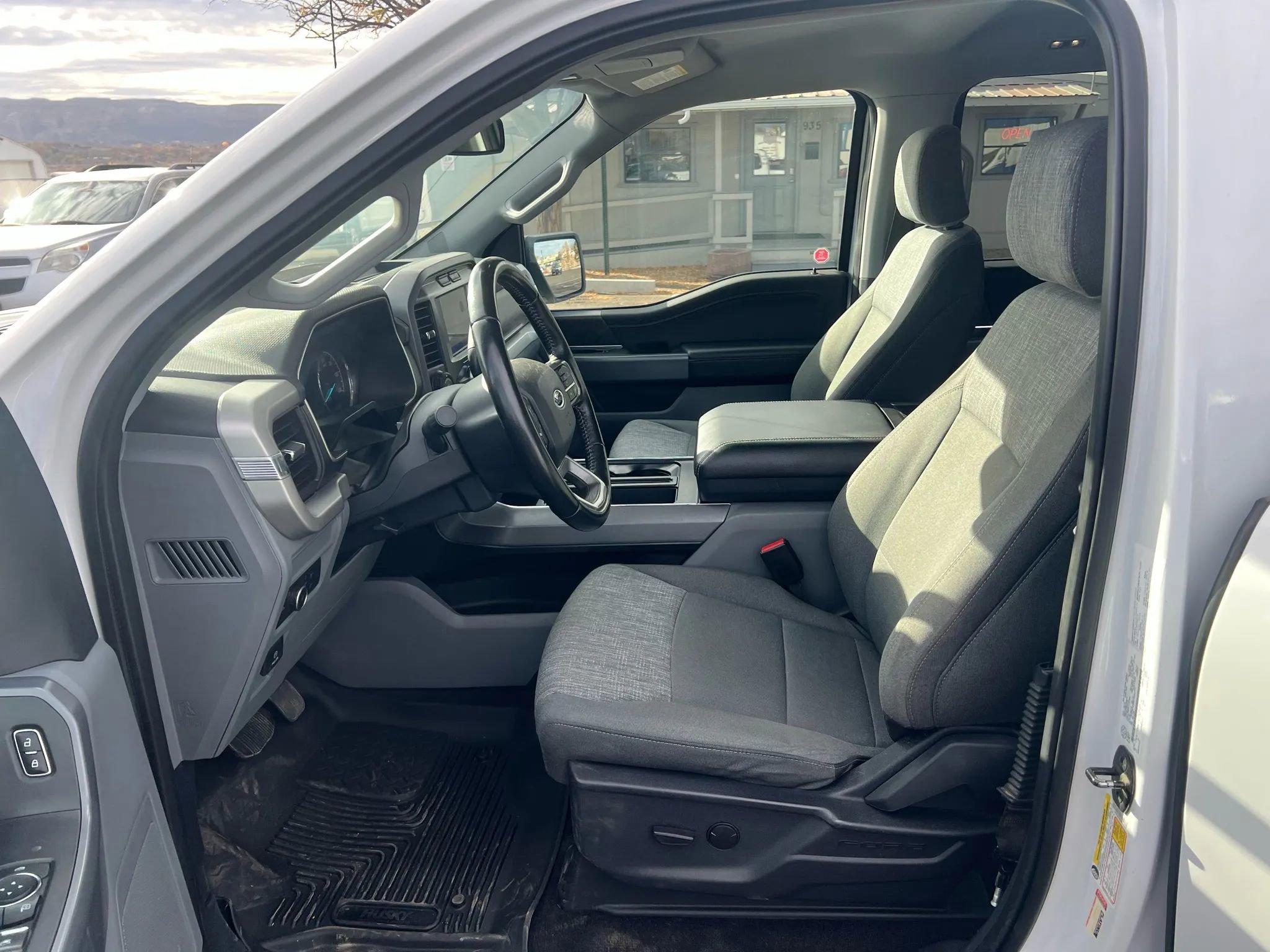 Used 2022 Ford F150 XLT w/ Equipment Group 301A Mid image 25