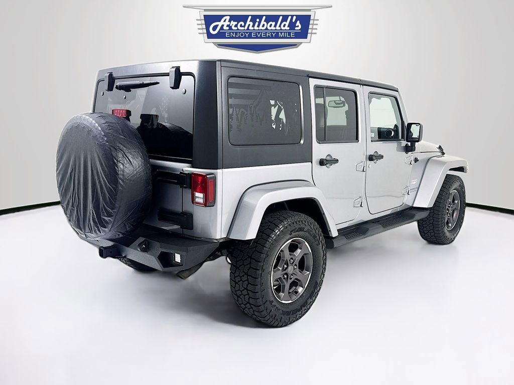 Used 2013 Jeep Wrangler Unlimited Sahara w/ Connectivity Group image 8