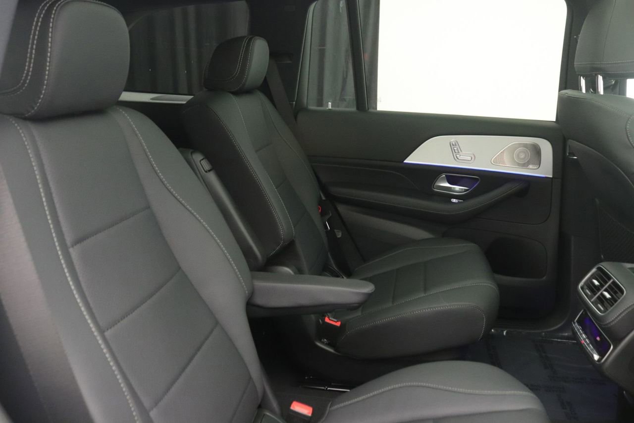 New 2026 Mercedes-Benz GLS 450 4MATIC image 15