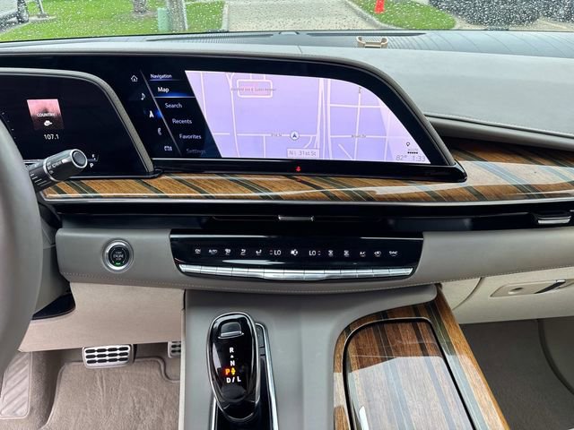 Used 2023 Cadillac Escalade ESV Sport Platinum image 26
