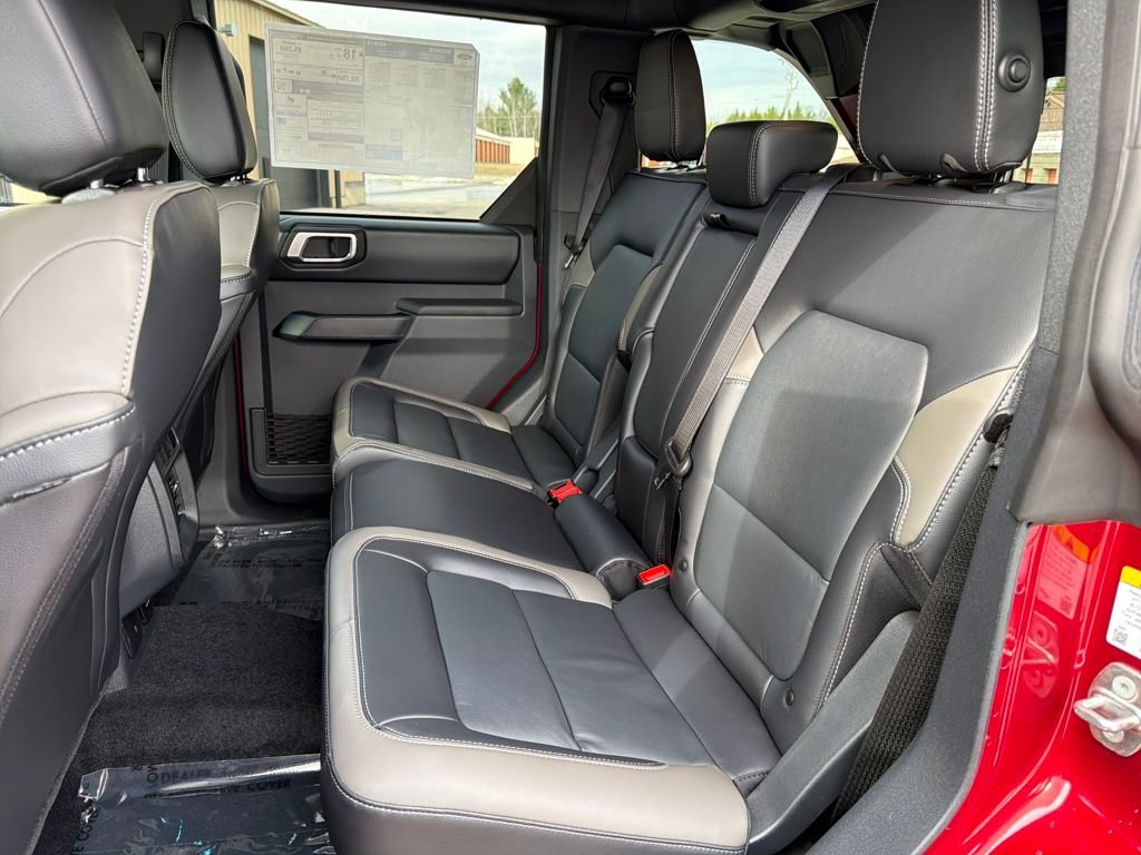 New 2026 Ford Bronco Outer Banks w/ Sasquatch Package image 13