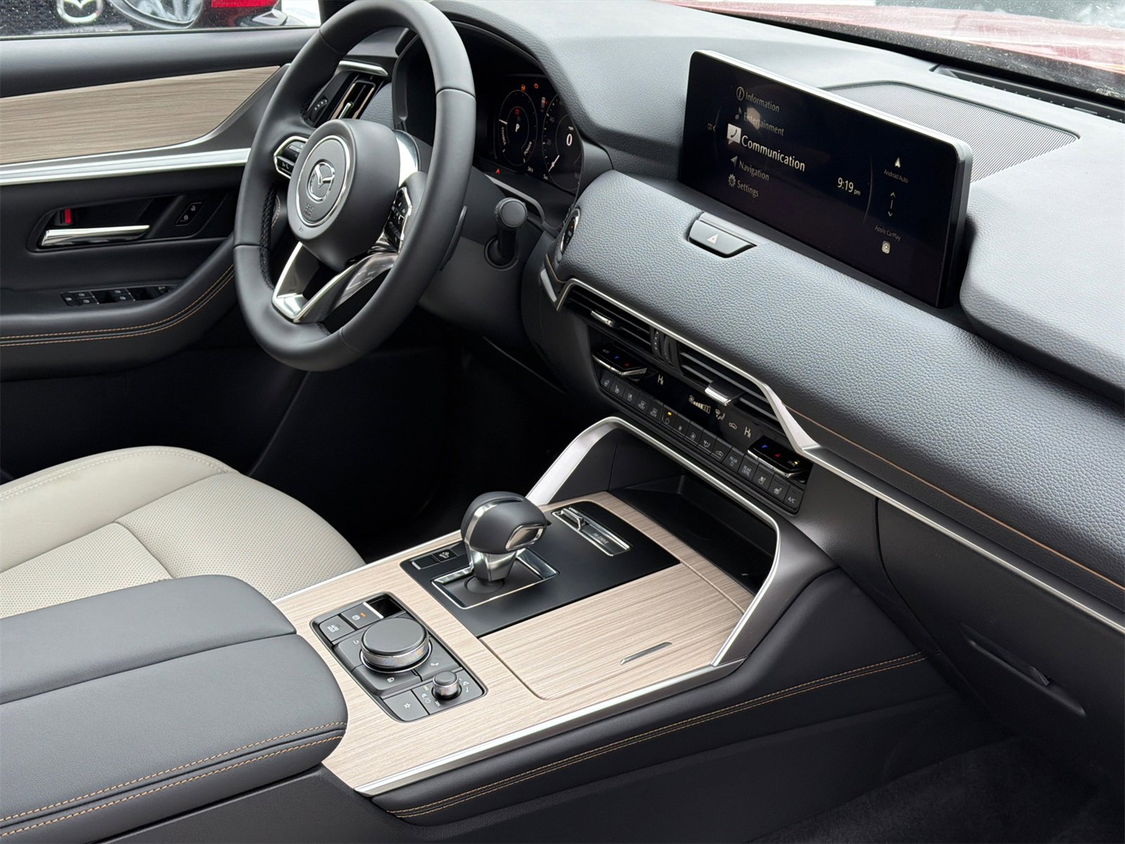 New 2026 MAZDA CX-90 Plug-In Hybrid w/ Preferred image 9