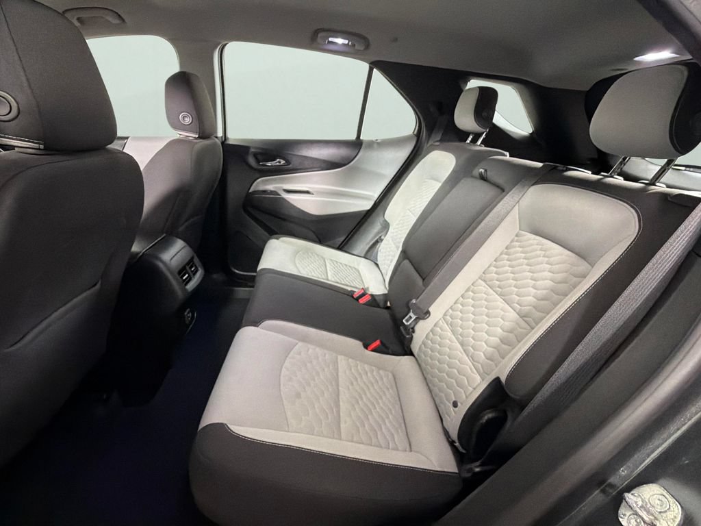 Used 2019 Chevrolet Equinox LS FWD image 25