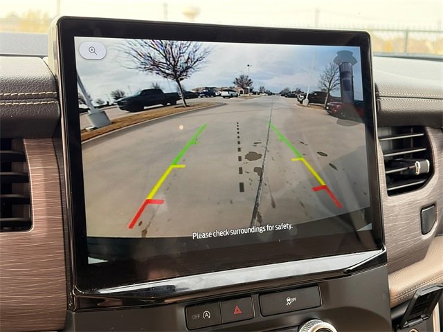 Used 2024 Ford Expedition Limited image 25