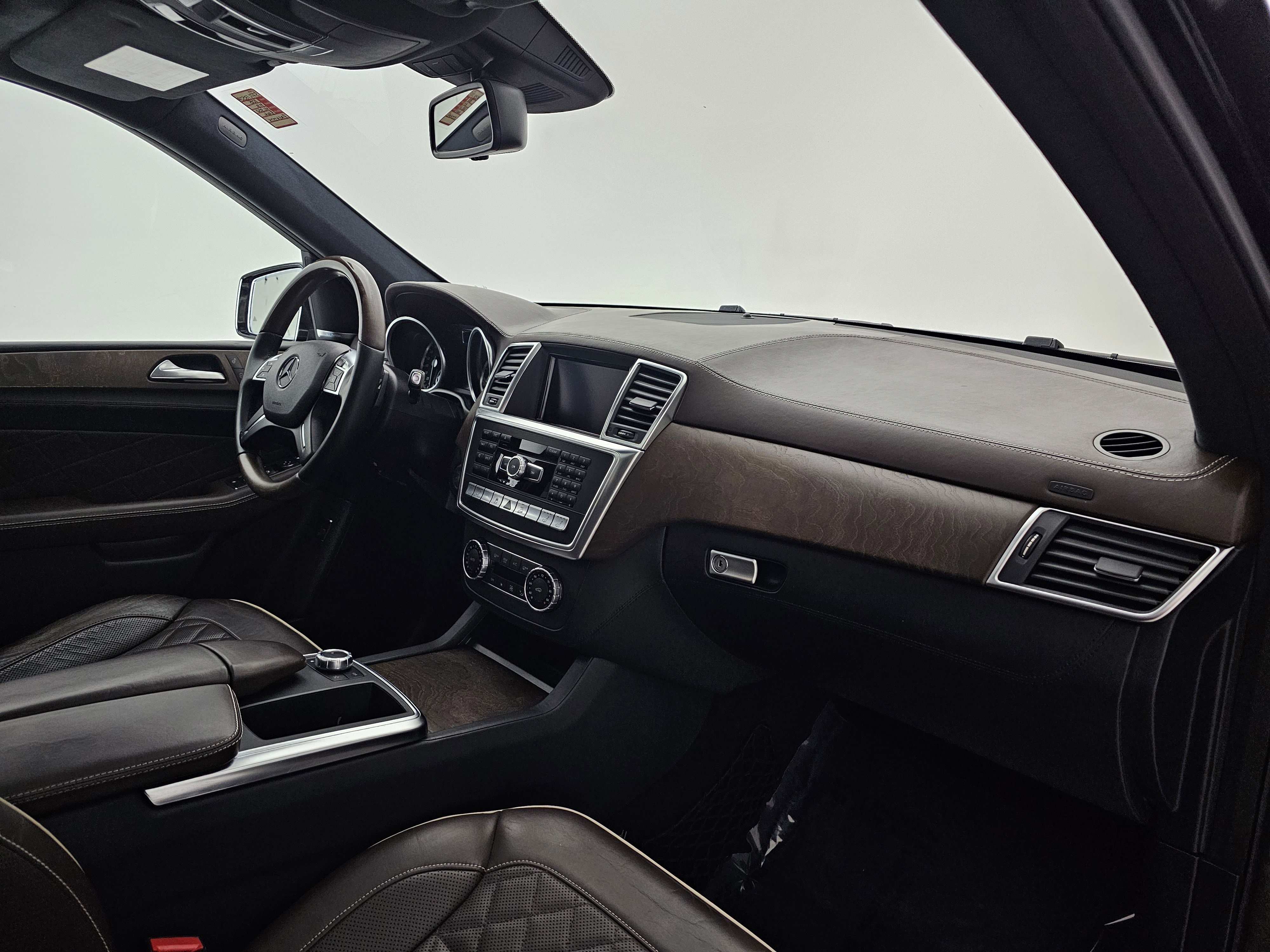 Used 2015 Mercedes-Benz ML 350 4MATIC image 13