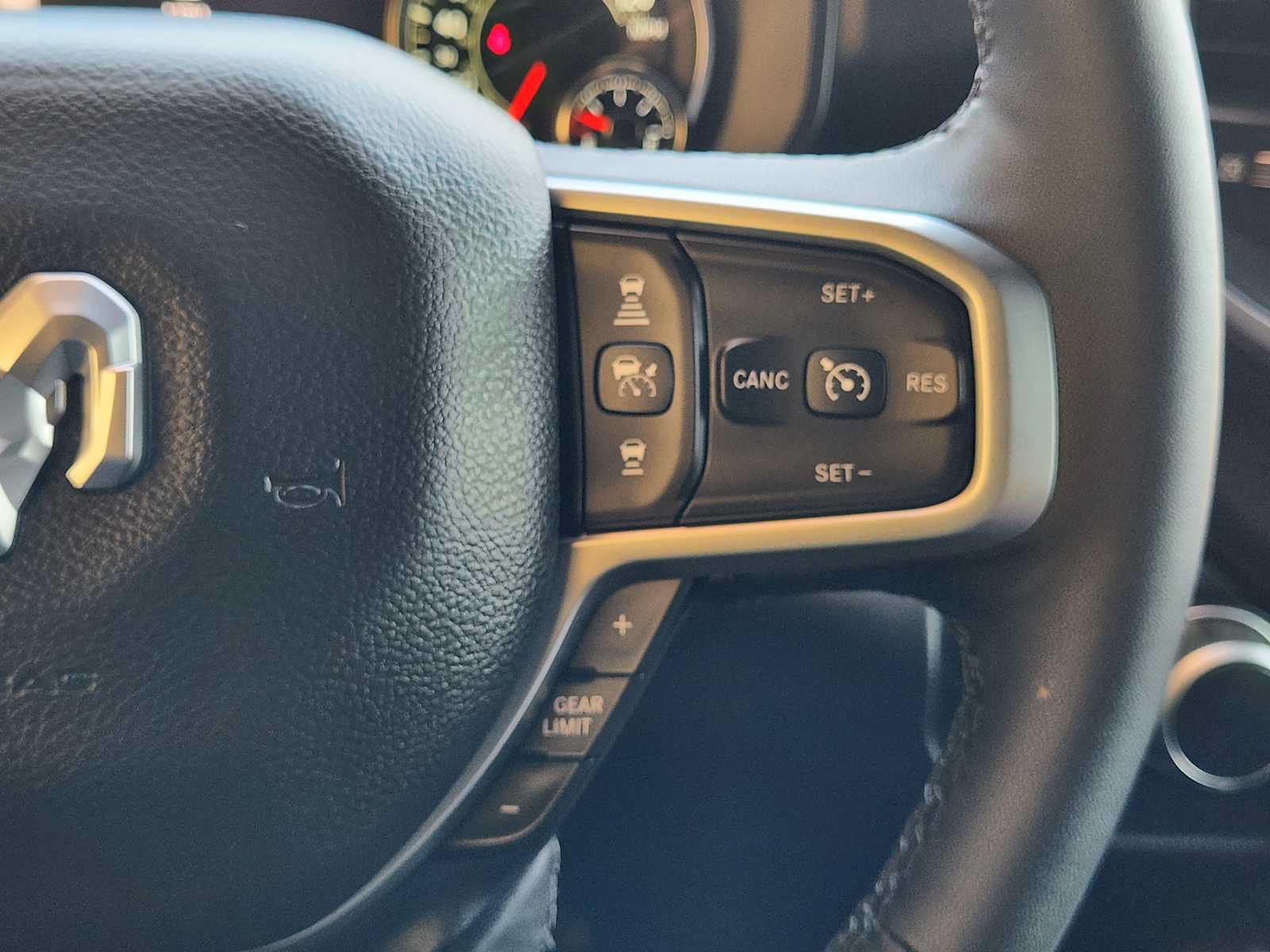 Used 2025 RAM 1500 Lone Star AWD/4WD image 30