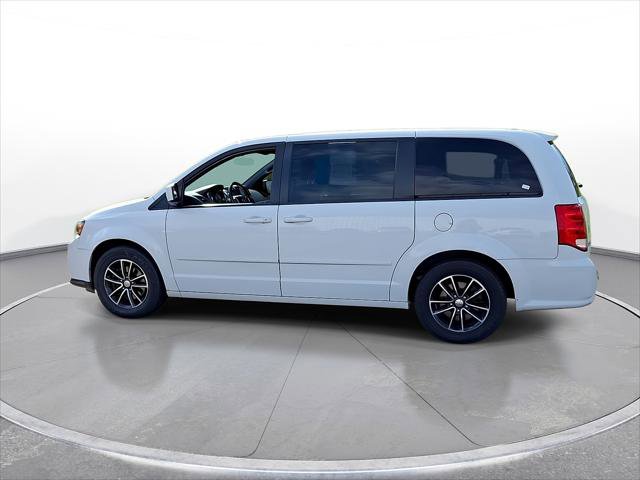 Used 2017 Dodge Grand Caravan GT image 5