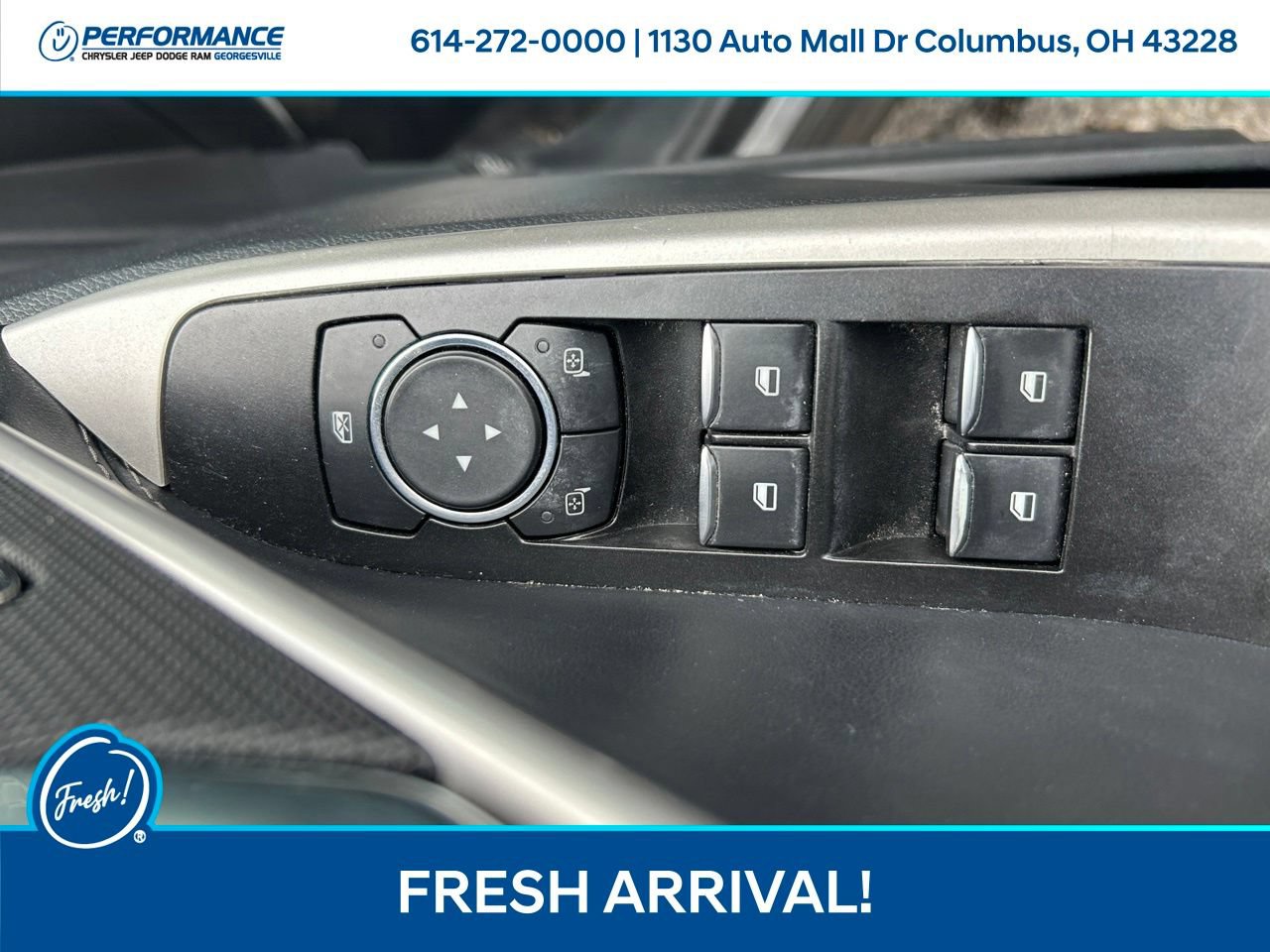 Used 2022 Ford Explorer XLT AWD/4WD image 17