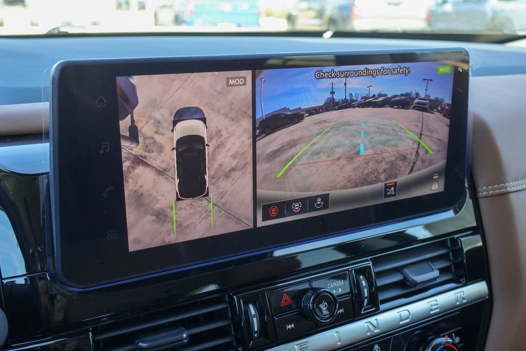 New 2026 Nissan Pathfinder Platinum image 4