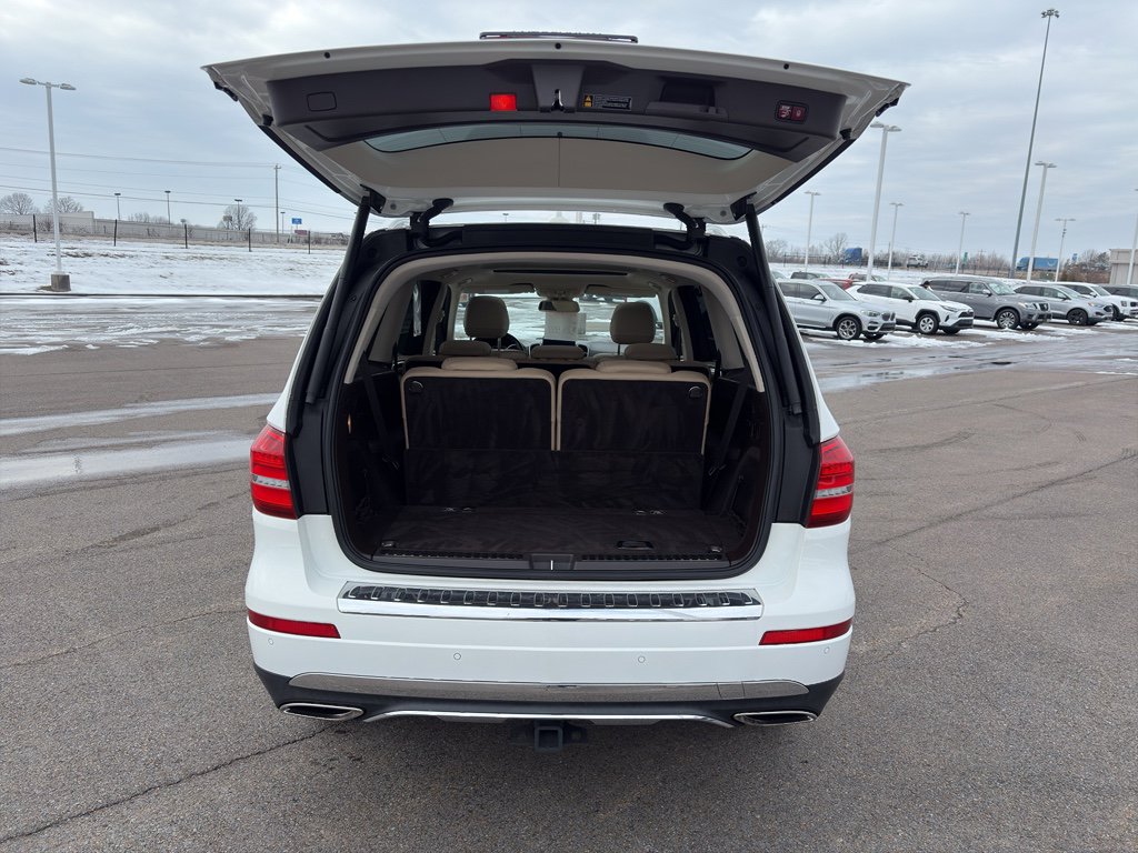 Used 2019 Mercedes-Benz GLS 450 4MATIC image 5