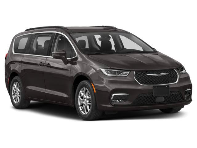 Used 2021 Chrysler Pacifica Limited AWD/4WD image 9