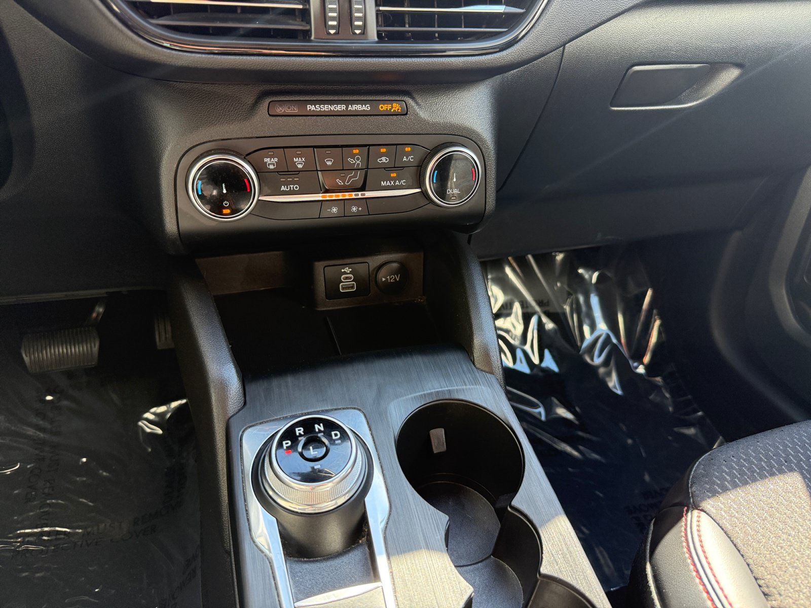 Certified 2025 Ford Escape ST-Line FWD image 13