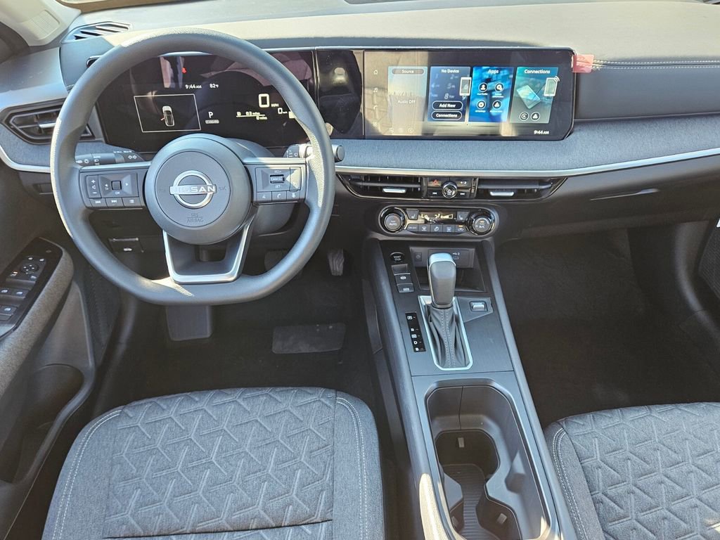 New 2026 Nissan Kicks SV w/ SV Premium Package image 5