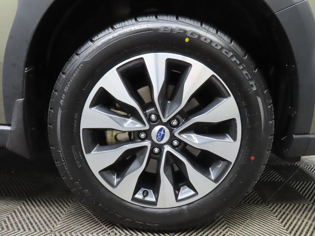 Used 2023 Subaru Outback Touring AWD/4WD image 10
