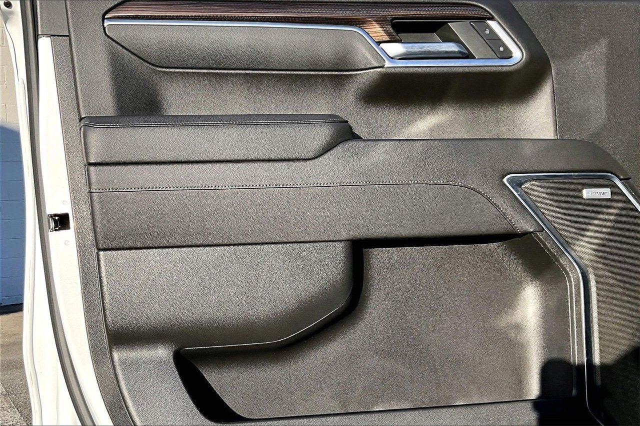 Used 2022 Chevrolet Silverado 1500 RST w/ Redline Edition image 27