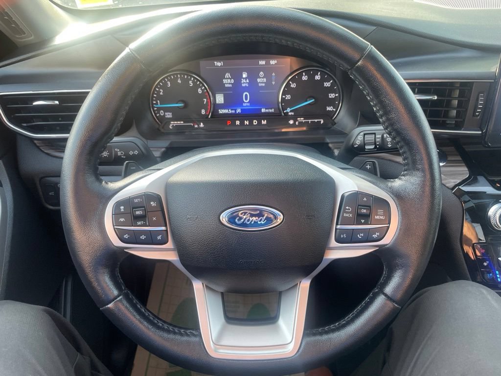 Used 2021 Ford Explorer Limited w/ Equipment Group 301A AWD/4WD image 27