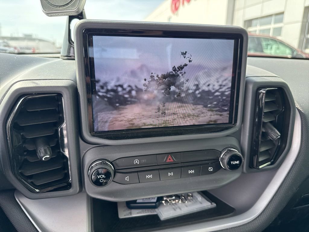 Used 2023 Ford Bronco Sport AWD/4WD image 12