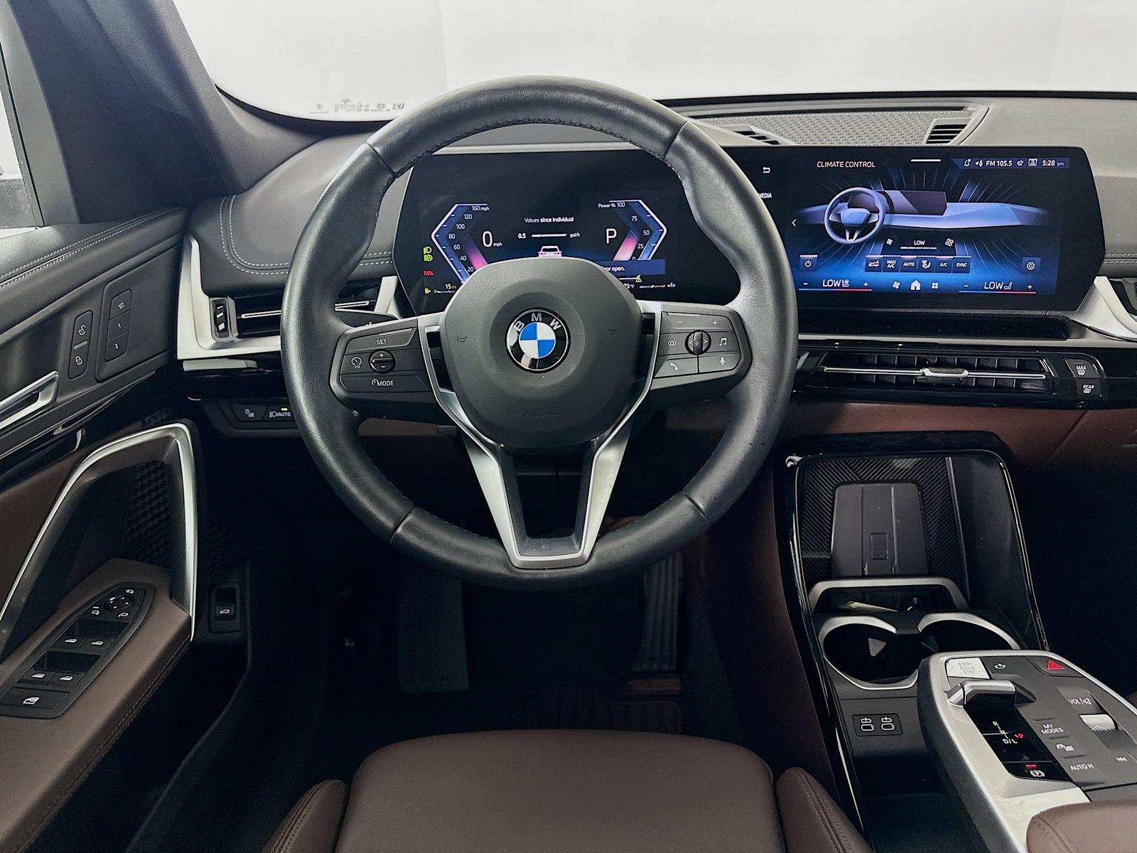 Used 2025 BMW X1 xDrive28i AWD/4WD image 15