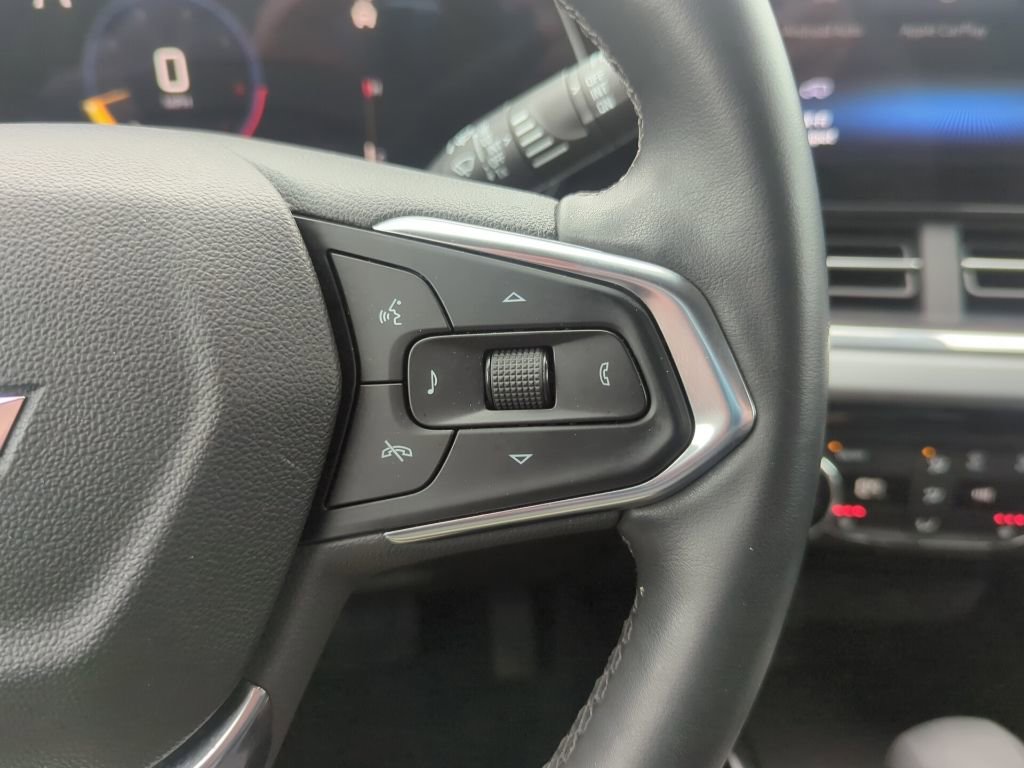 Certified 2024 Chevrolet Trax LT w/ Driver Confidence Package image 25