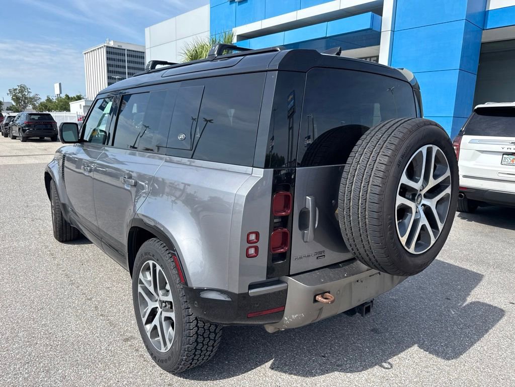 Used 2021 Land Rover Defender 110 X-Dynamic HSE AWD/4WD image 7