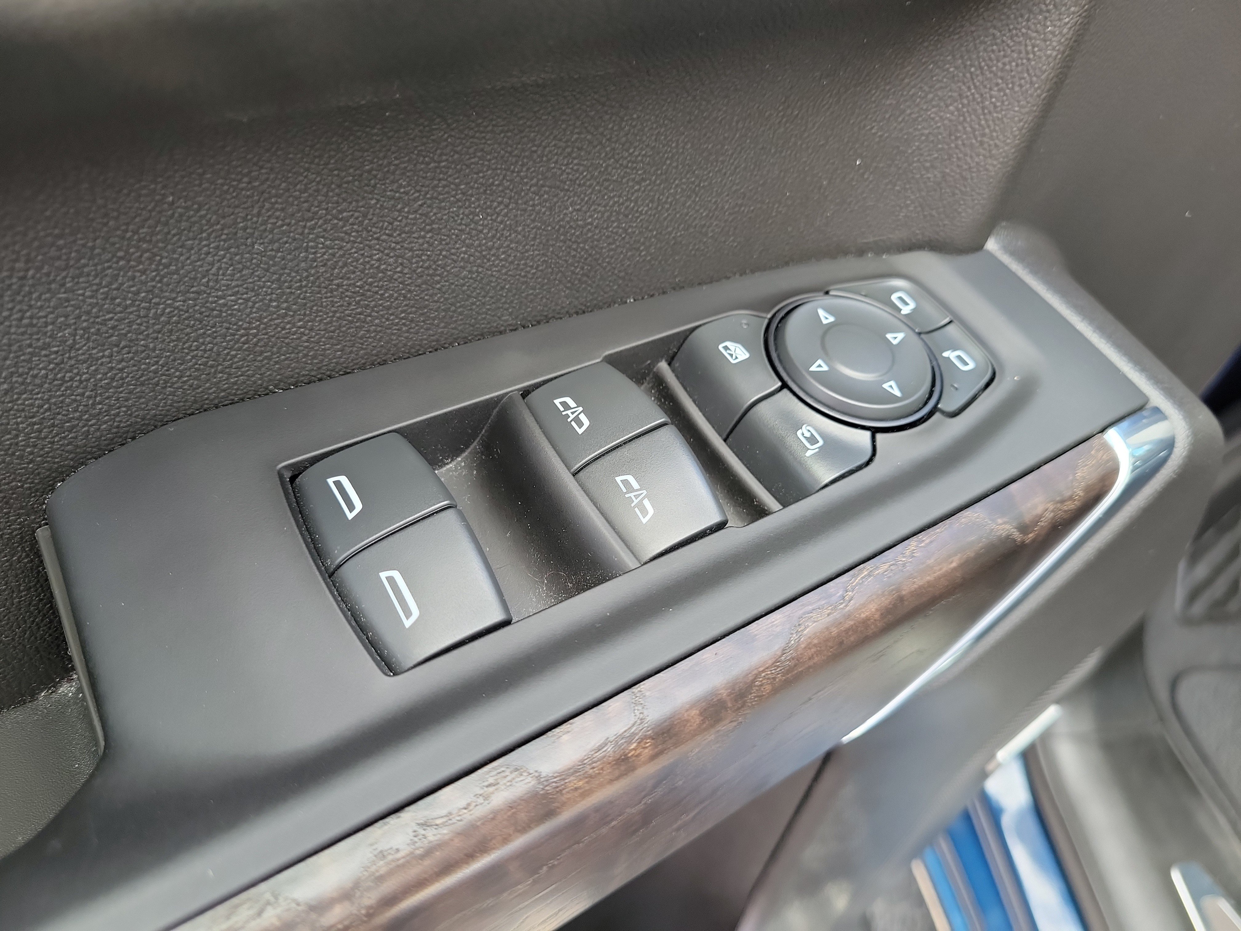 Used 2022 GMC Sierra 1500 Denali w/ Denali Reserve Package AWD/4WD image 19