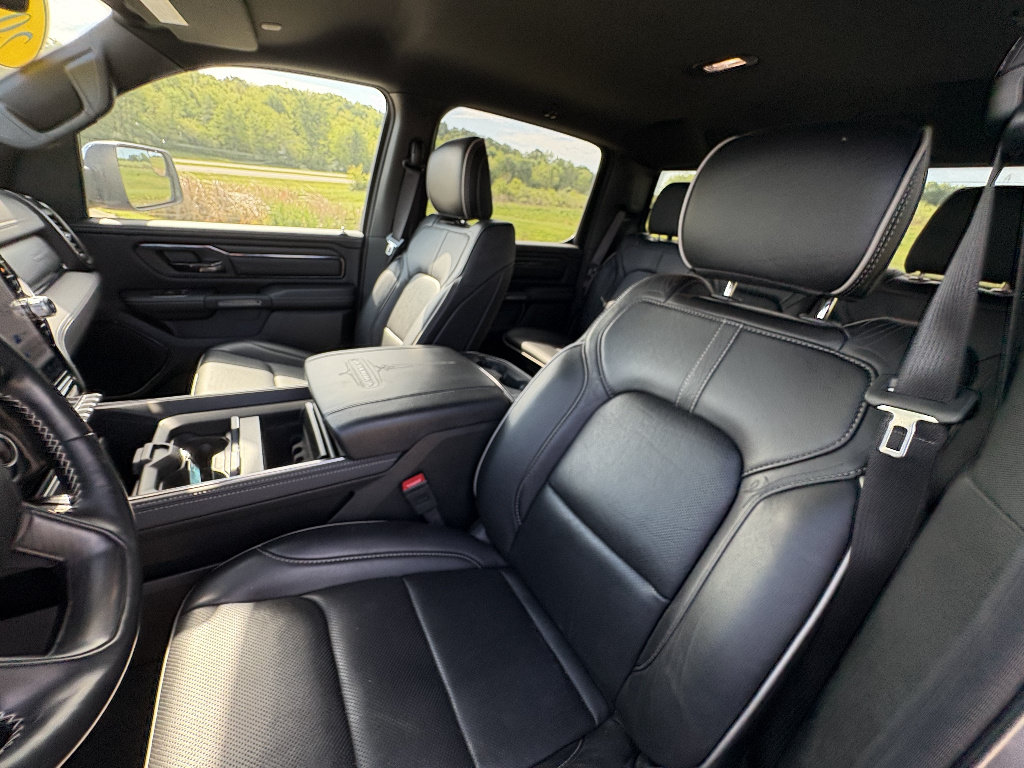 Used 2022 RAM 1500 Limited w/ Cold Weather Group AWD/4WD image 31