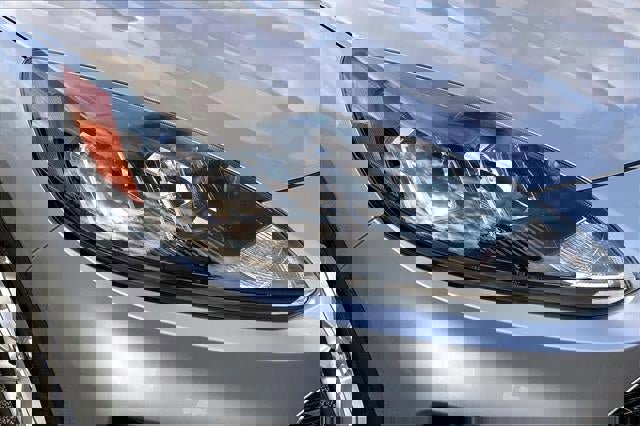 Used 2022 Ford Escape SE w/ Cold Weather Package image 27