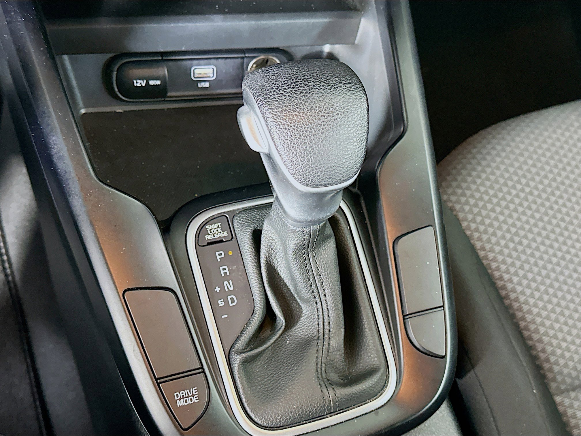 Used 2025 Kia Soul LX w/ LX Technology Package image 24