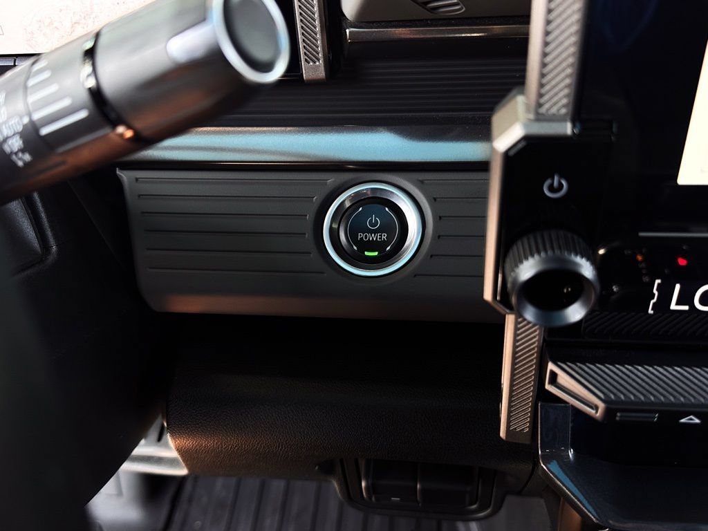 Used 2024 GMC Hummer EV 3X w/ LPO, Illumination Package AWD/4WD image 16