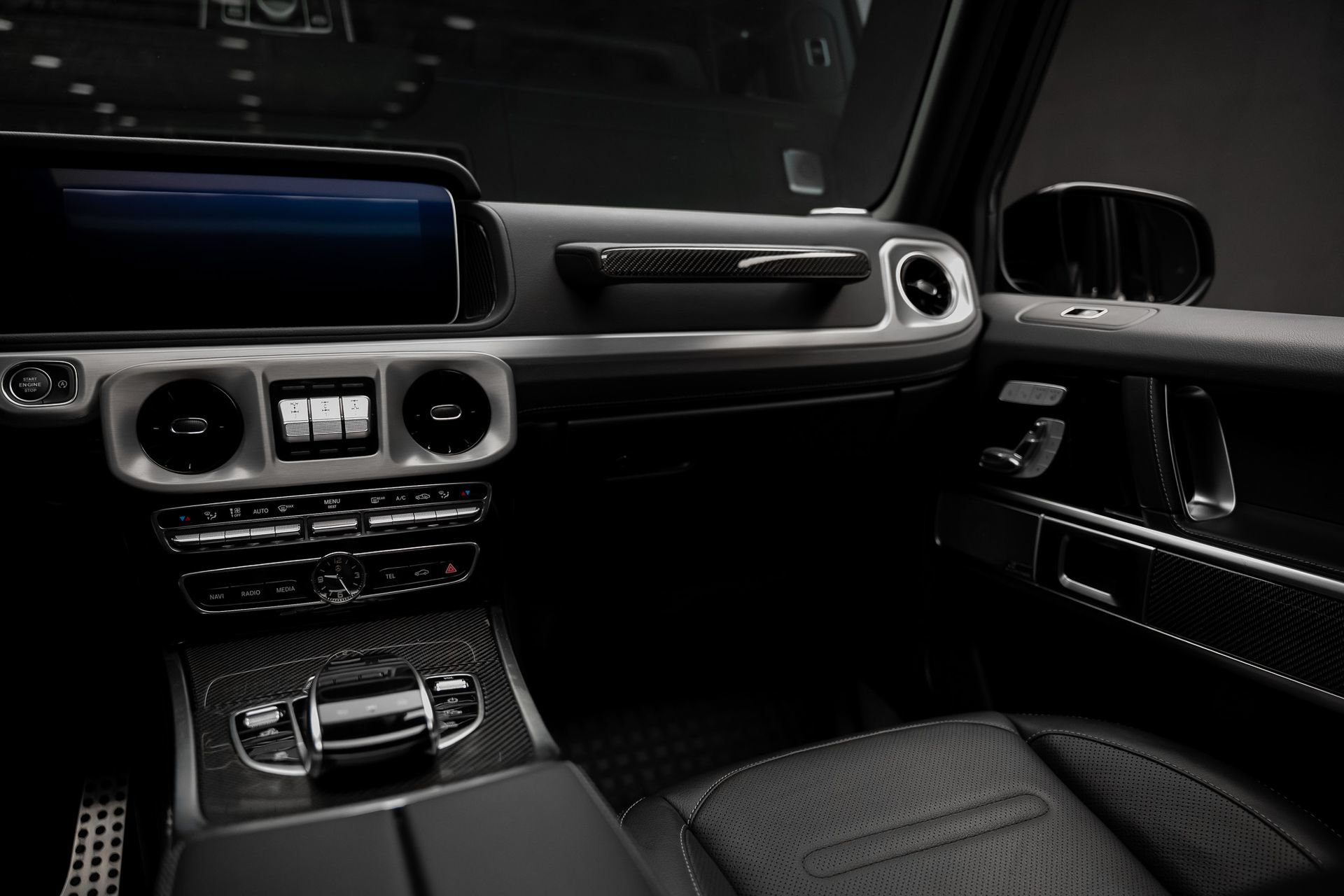 Used 2021 Mercedes-Benz G 550 w/ AMG Line image 41