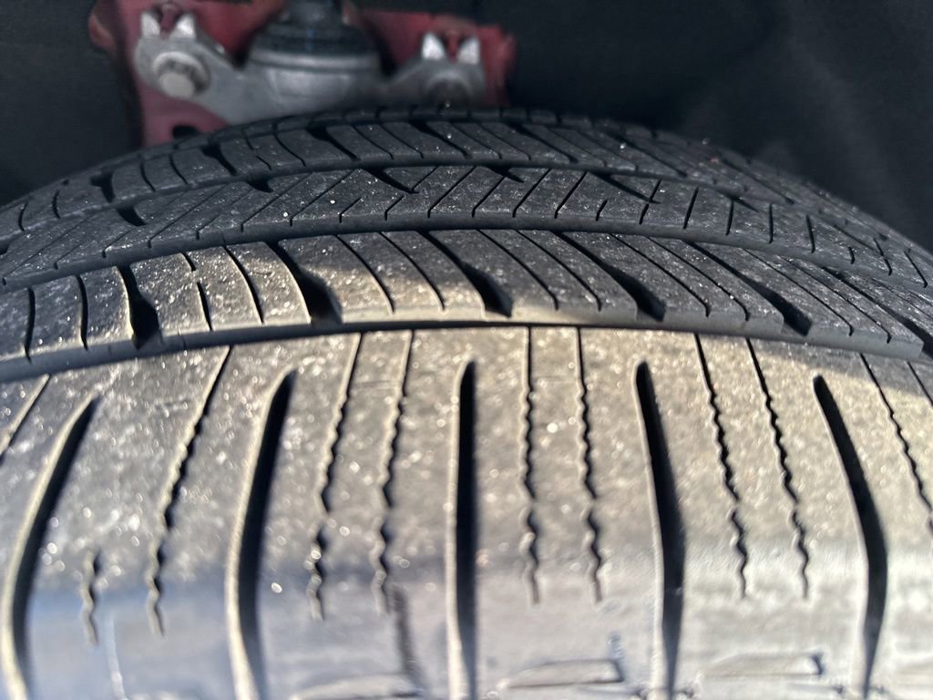 Used 2020 Ford Explorer Limited image 45