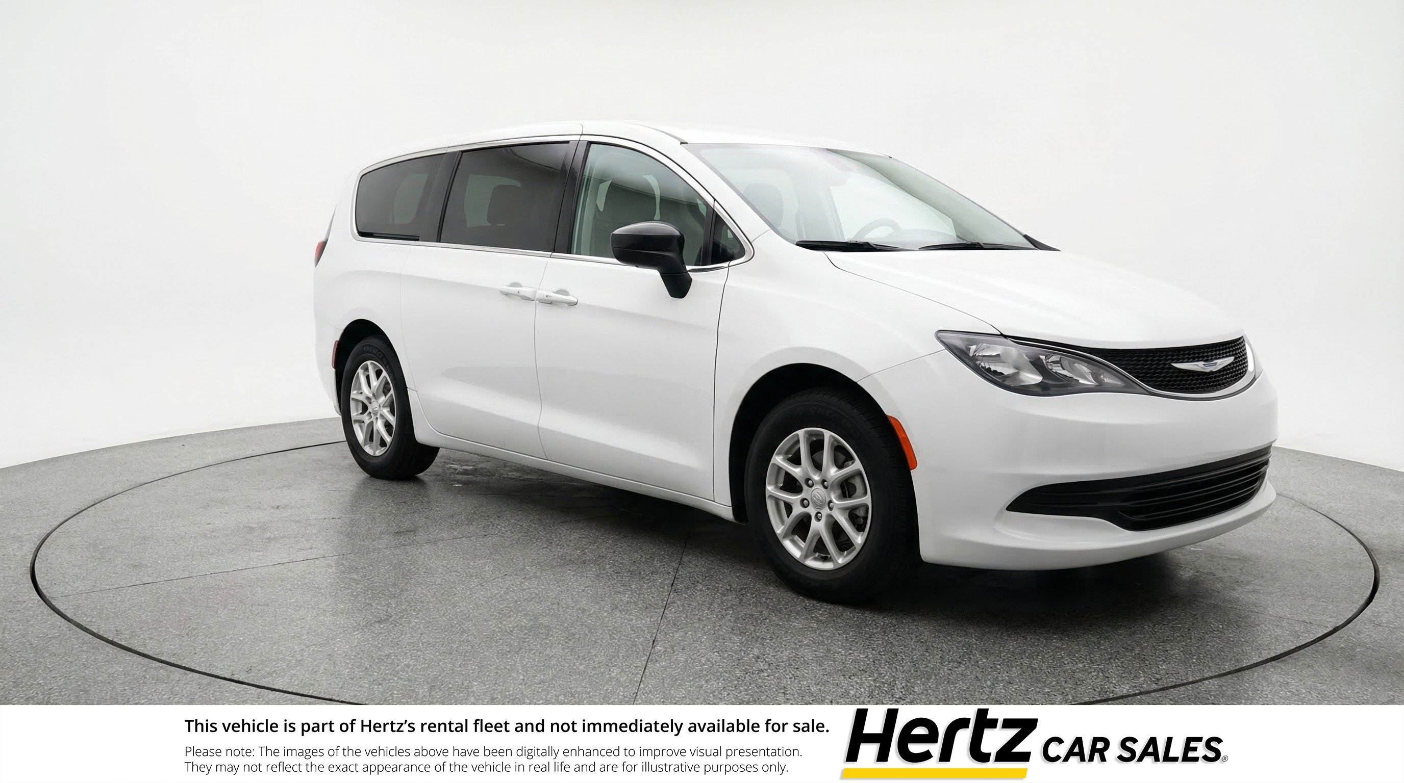 Used 2024 Chrysler Voyager LX FWD image 1