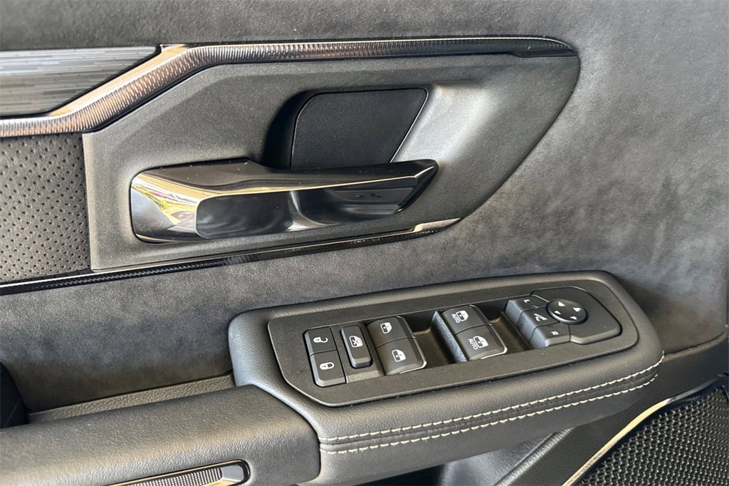 Used 2025 RAM 1500 RHO image 11