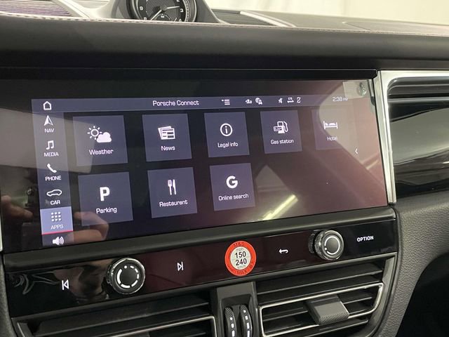 New 2026 Porsche Macan image 29