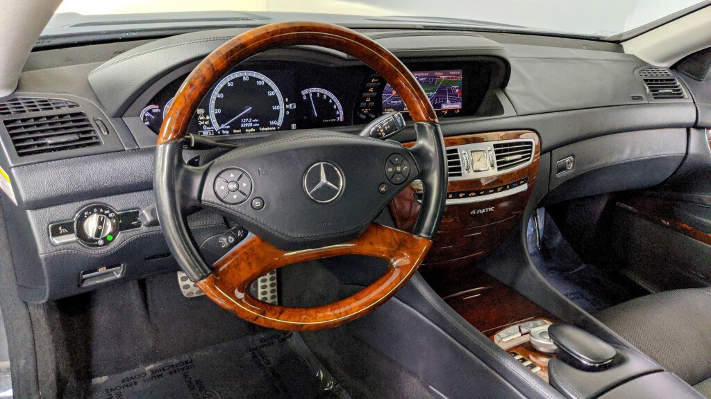 Used 2011 Mercedes-Benz CL 550 4MATIC image 18
