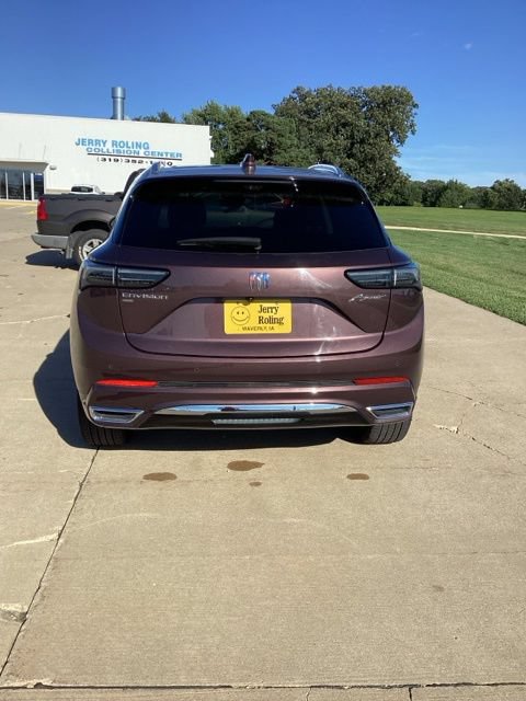 Used 2024 Buick Envision Avenir AWD/4WD image 4