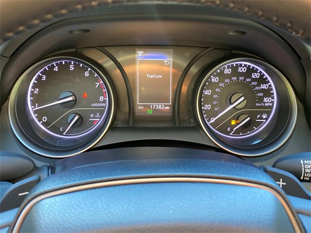 Used 2023 Toyota Camry SE image 16