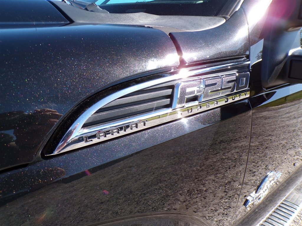 Used 2015 Ford F250 Lariat w/ Lariat Ultimate Package image 18