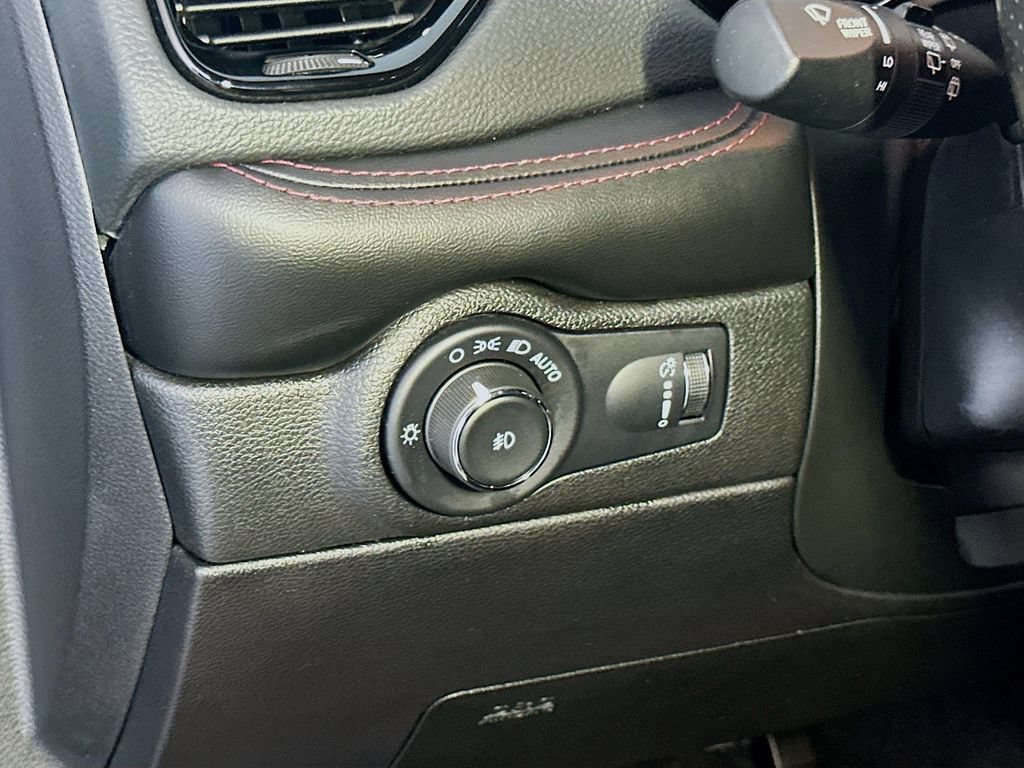 Used 2021 Dodge Durango R/T AWD/4WD image 10