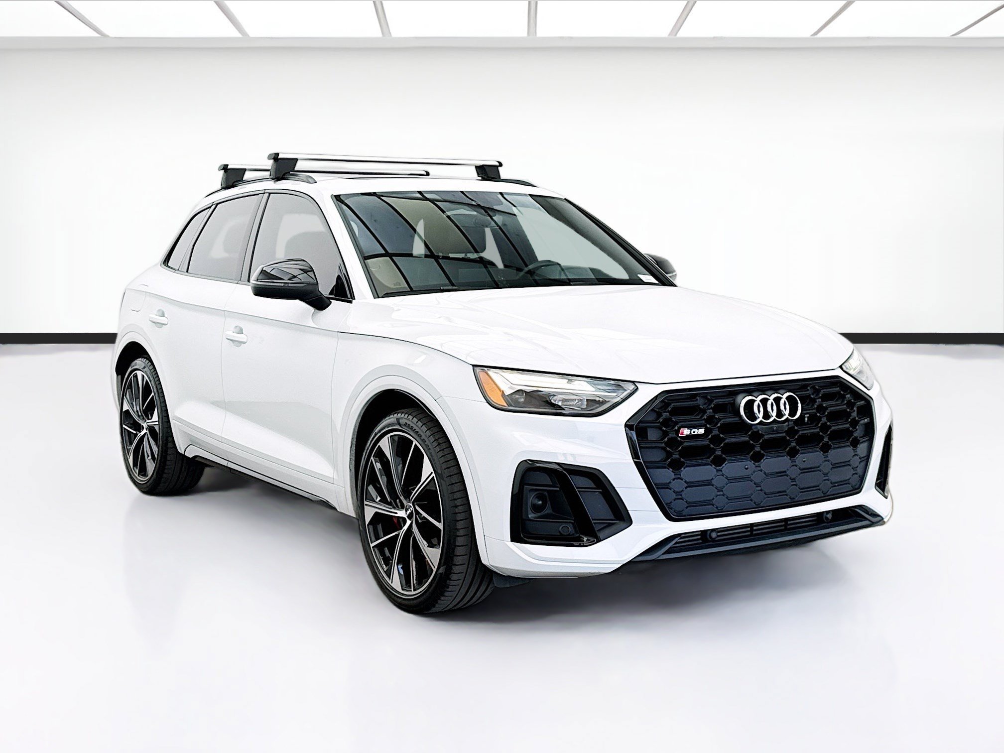 Used 2021 Audi SQ5 Premium Plus w/ Premium Plus Package AWD/4WD image 3
