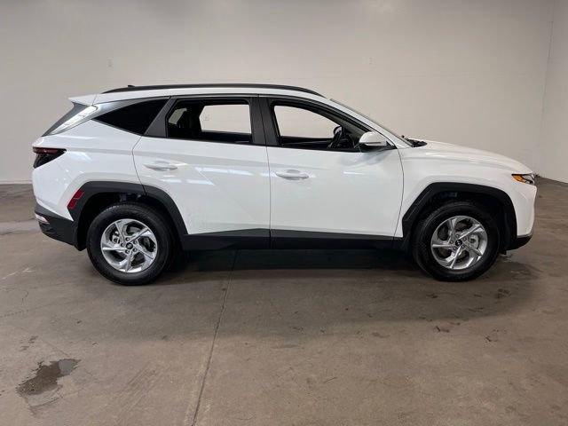 Used 2023 Hyundai Tucson SEL image 2
