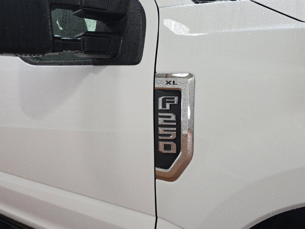 Used 2021 Ford F250 XL w/ Power Equipment Group image 13