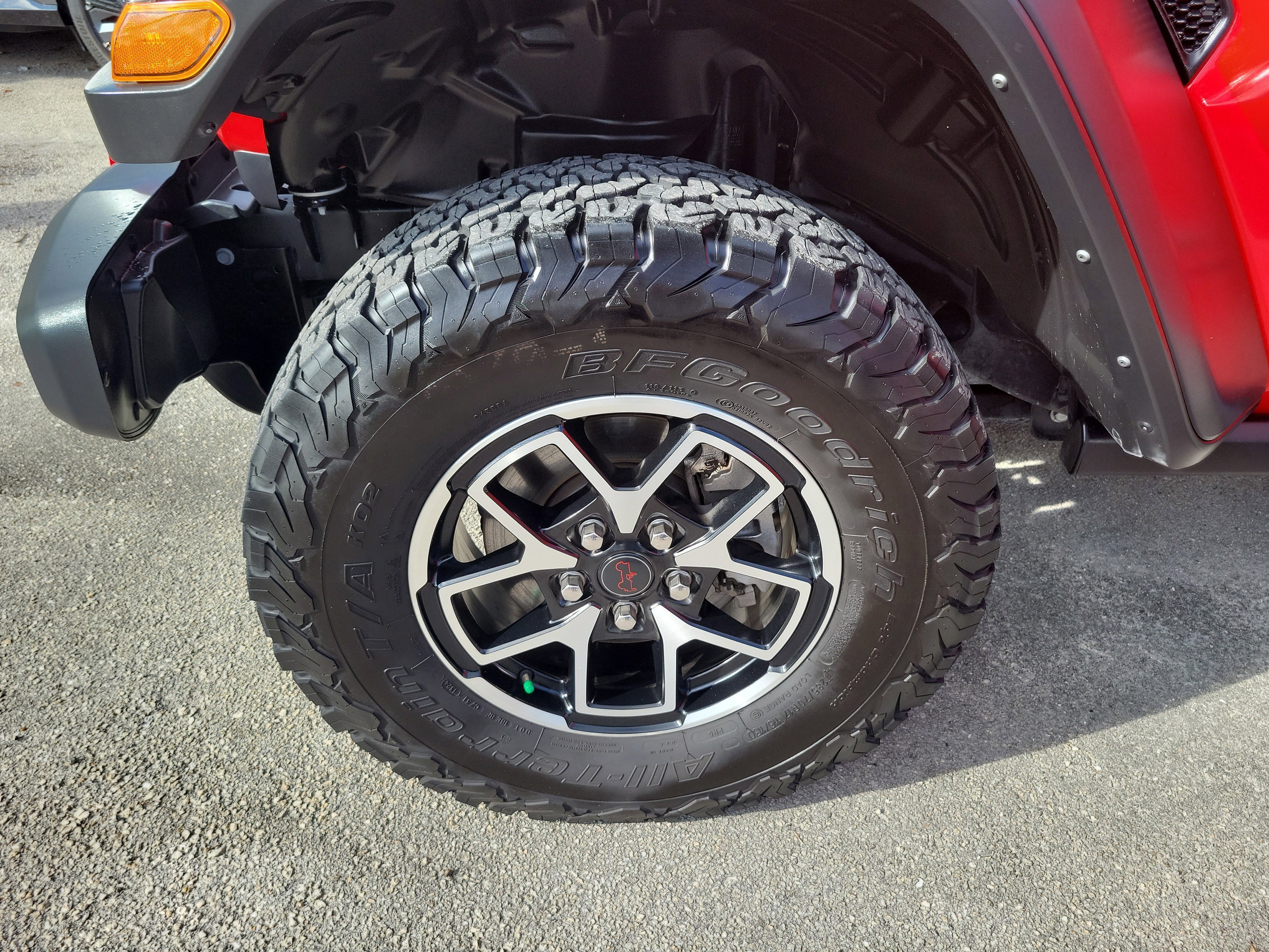 Used 2024 Jeep Wrangler Unlimited Rubicon image 18