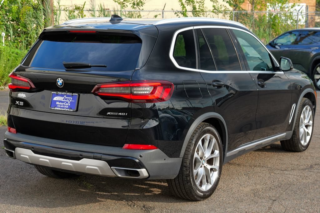 Used 2021 BMW X5 xDrive40i w/ Convenience Package AWD/4WD image 7