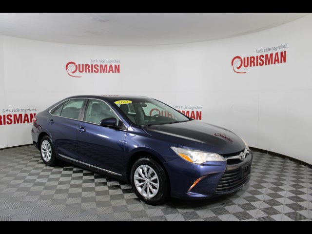 Used 2017 Toyota Camry LE FWD image 12