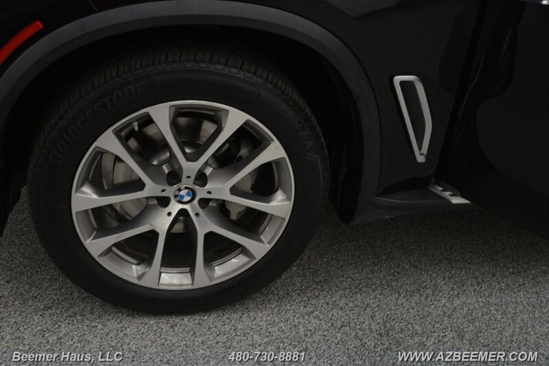 Used 2019 BMW X5 xDrive40i AWD/4WD image 44